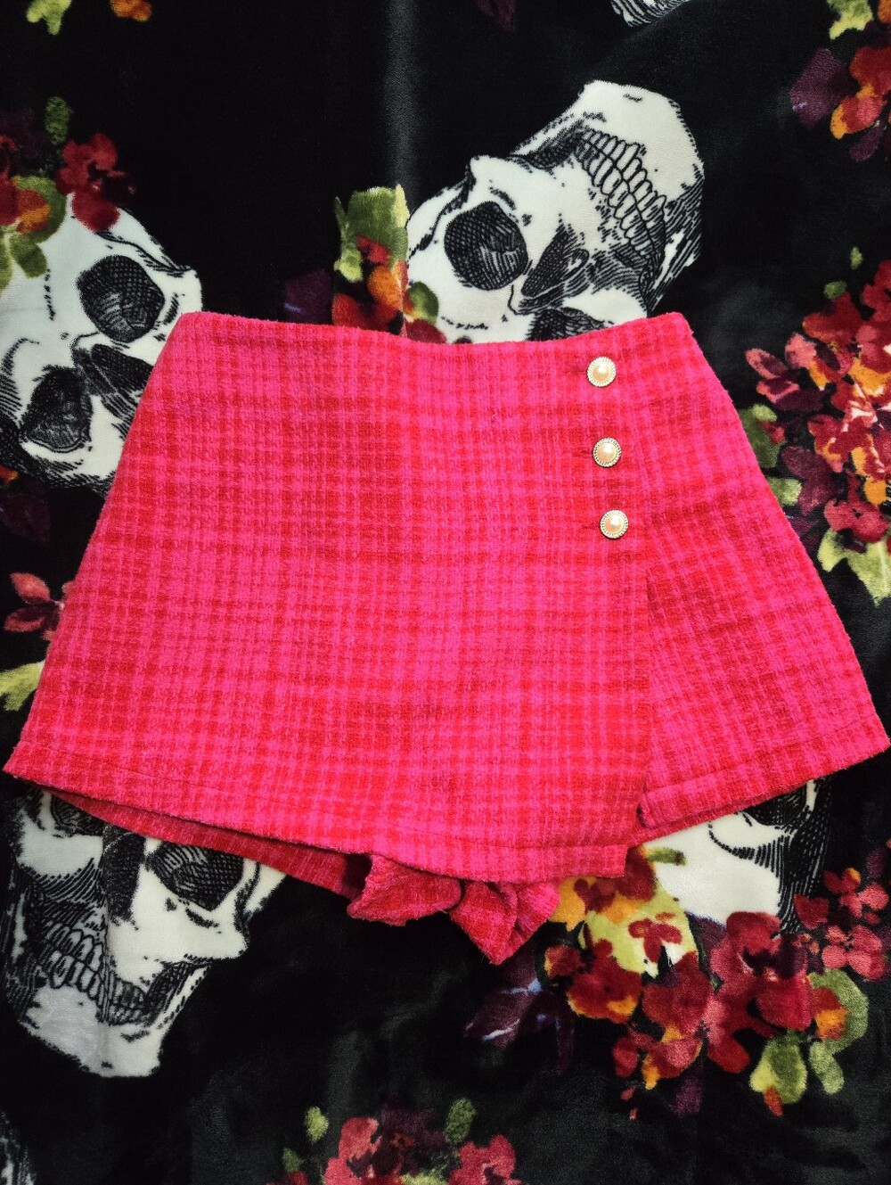 Forever 21 Hot Pink Tweed Mini Skort with Gold Buttons
